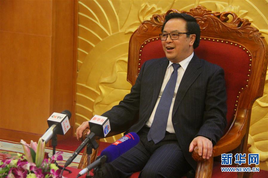 （XHDW·圖文互動）專訪：愿中國人民在中共領導下取得更多成就——訪越共中央委員、中央對外部部長黃平君