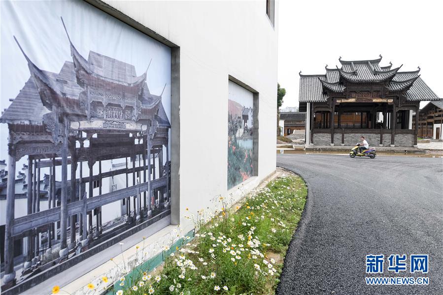 (新華全媒頭條·搶救古民居·圖文互動)(5)當(dāng)古民居遇上城鎮(zhèn)化,如何留住鄉(xiāng)愁?