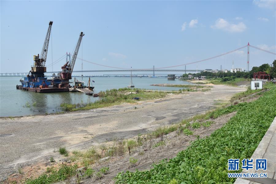 （大江奔流——來自長(zhǎng)江經(jīng)濟(jì)帶的報(bào)道·圖文互動(dòng)）（2）登岳陽樓，又見“浩浩湯湯”