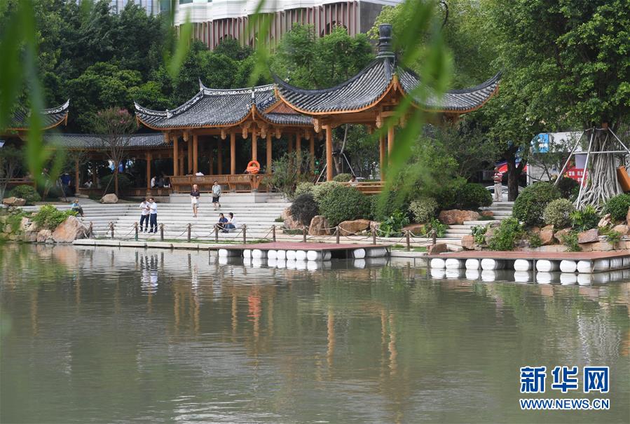 （新華全媒頭條·圖文互動）（4）為祖國驕傲，祝福偉大祖國！——國慶漫記