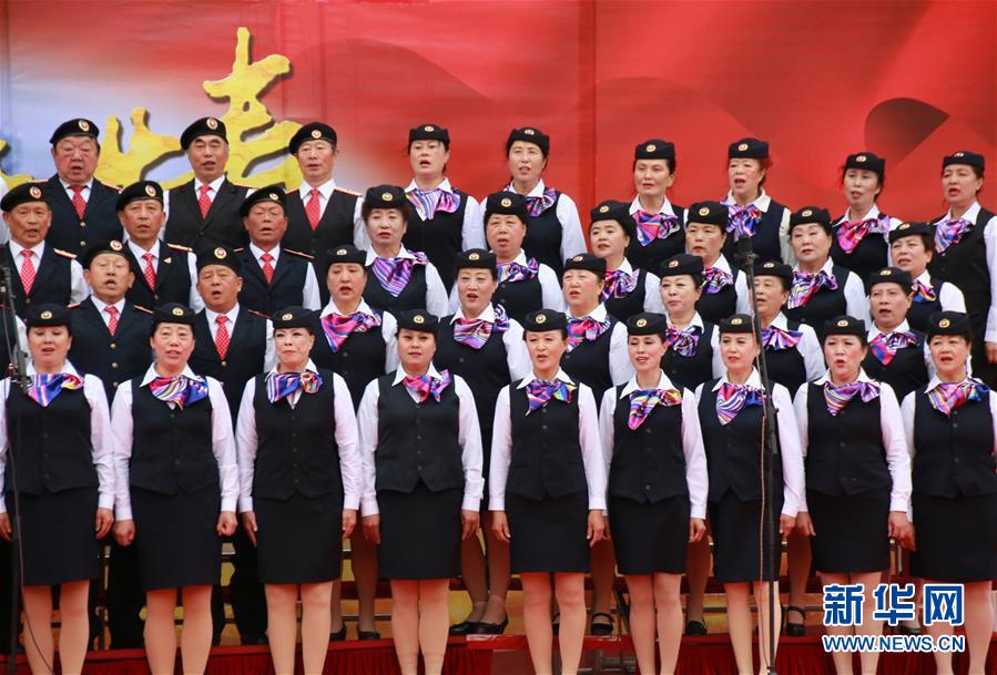 （在習近平新時代中國特色社會主義思想指引下——新時代新作為新篇章·圖文互動）（3）歡樂的“精氣神兒”從哪來？——“東北小延安”用“文化密鑰”解鎖基層治理