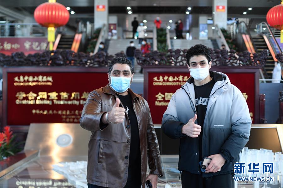 （新華全媒頭條·圖文互動）（6）構筑堅實堡壘 提升治理成色——浙江“硬核”科技戰(zhàn)“疫”現(xiàn)場觀察