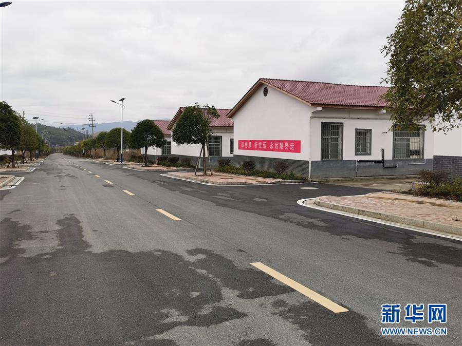 （圖文互動）（1）“為脫貧而來，為脫貧而去”——追記湖南炎陵縣委原書記黃詩燕 