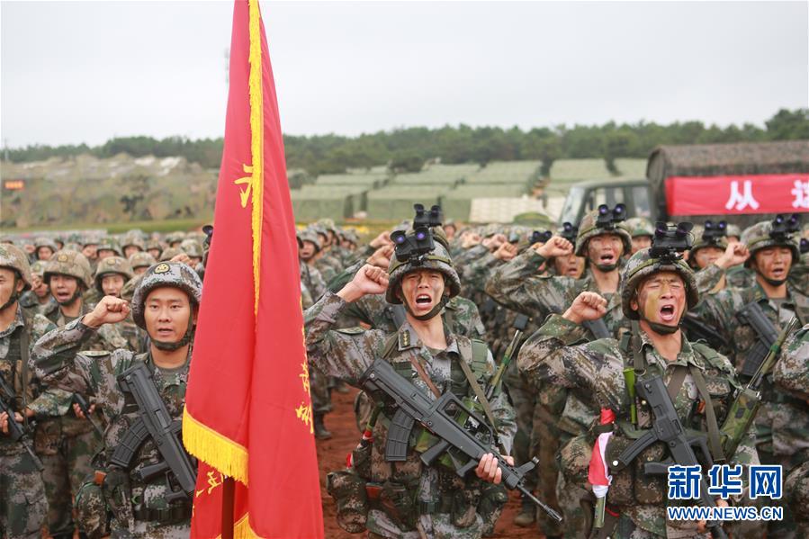 （在習(xí)近平強(qiáng)軍思想指引下·我們?cè)趹?zhàn)位報(bào)告·圖文互動(dòng)）（1）千里移防，鐵心跟黨走——南部戰(zhàn)區(qū)陸軍第75集團(tuán)軍某紅軍旅政治建軍、練兵備戰(zhàn)記事