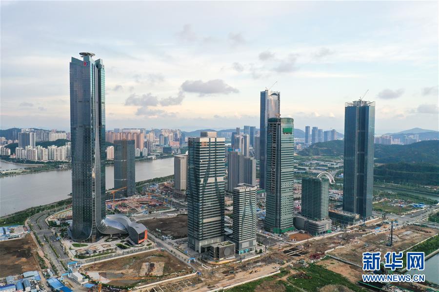 （在習(xí)近平新時(shí)代中國特色社會(huì)主義思想指引下——新時(shí)代新作為新篇章·習(xí)近平總書記關(guān)切事·圖文互動(dòng)）（13）我家大門常打開——經(jīng)濟(jì)特區(qū)全方位對外開放故事