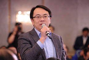 新華社、新華網記者提問