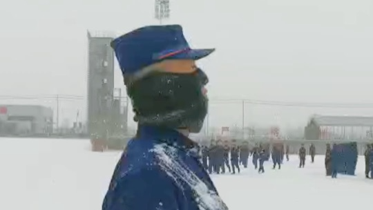 新訓消防員的隊列你們能打幾分？我不是一個人在戰斗！