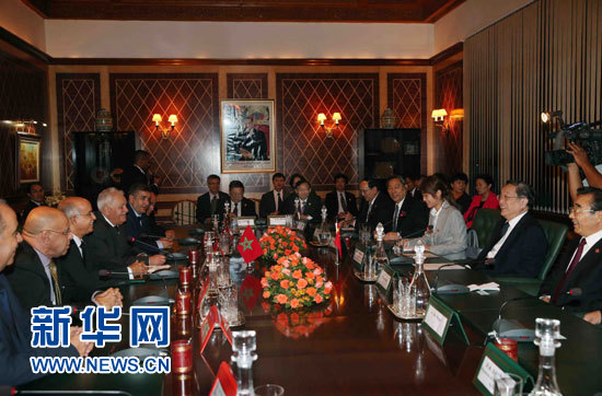 11月3日，中國全國政協主席俞正聲在拉巴特與摩洛哥參議長比亞迪拉進行會談。 新華社記者 劉衛兵 攝