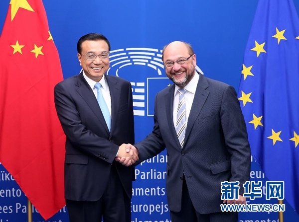 當地時間6月29日上午，國務院總理李克強在布魯塞爾會見歐洲議會議長舒爾茨。 新華社記者 龐興雷 攝