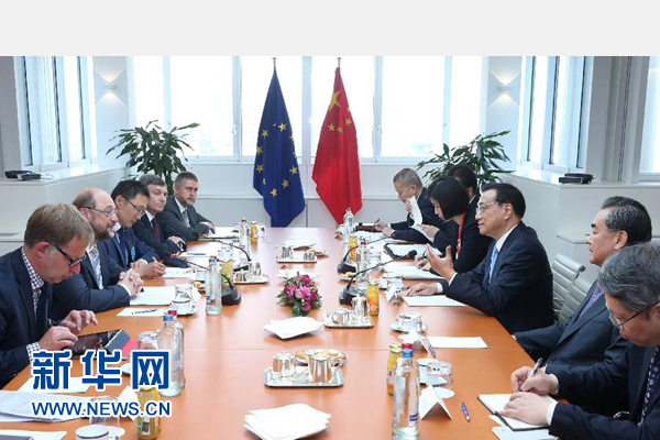 當地時間6月29日上午，國務院總理李克強在布魯塞爾會見歐洲議會議長舒爾茨。 新華社記者 龐興雷 攝