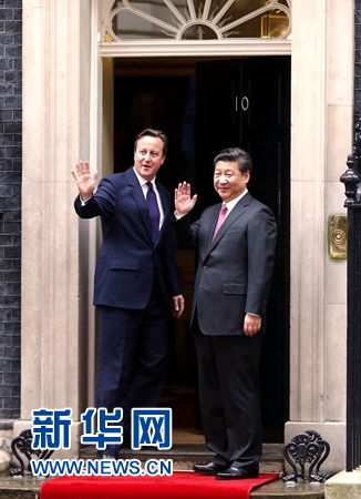 10月21日，國家主席習近平在倫敦唐寧街首相府同英國首相卡梅倫舉行會談。 新華社記者 鞠鵬 攝 