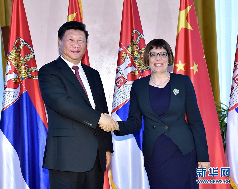 6月18日，國家主席習(xí)近平在貝爾格萊德會見塞爾維亞國民議會議長戈伊科維奇。 新華社記者李濤攝