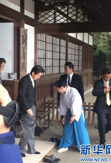 安倍為何不顧鄰反對，執意參拜？